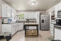 108 Oakley Street, Pea Ridge, AR 72751