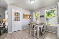 108 Oakley Street, Pea Ridge, AR 72751