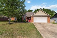 108 Oakley Street, Pea Ridge, AR 72751