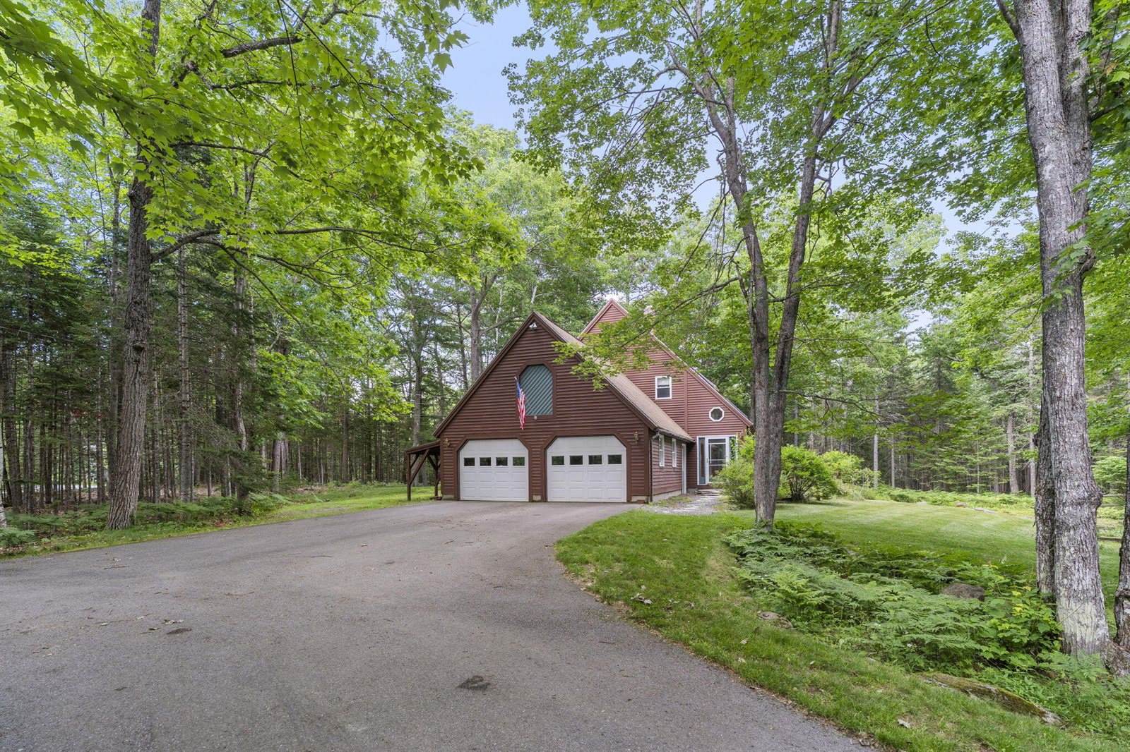 121 Eaton Ridge Drive, Holden, ME 04429
