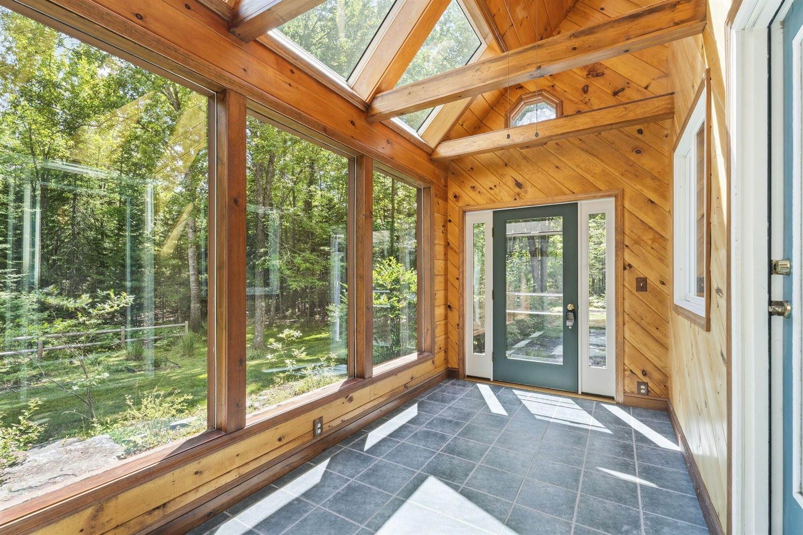 121 Eaton Ridge Drive, Holden, ME 04429