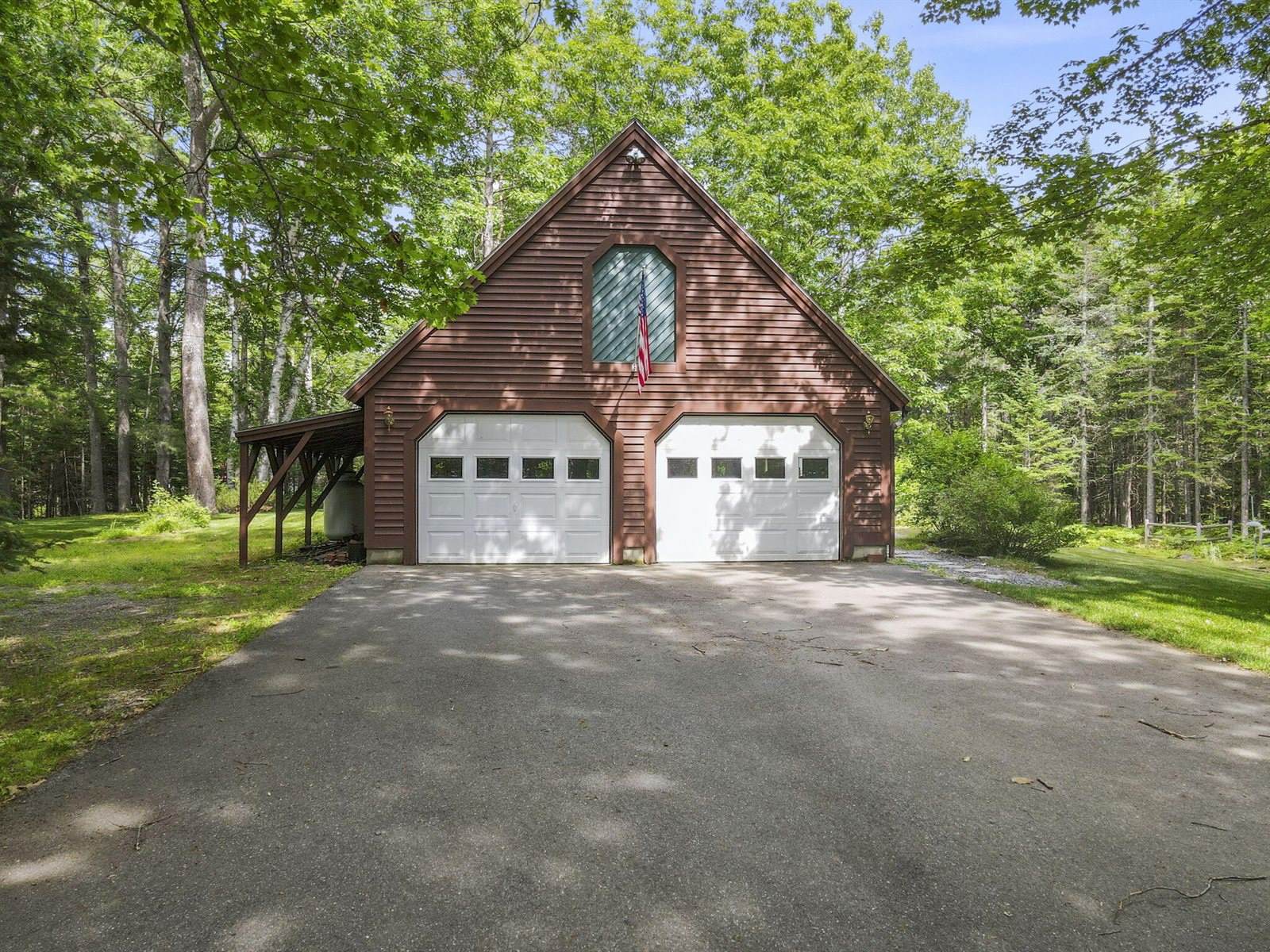 121 Eaton Ridge Drive, Holden, ME 04429