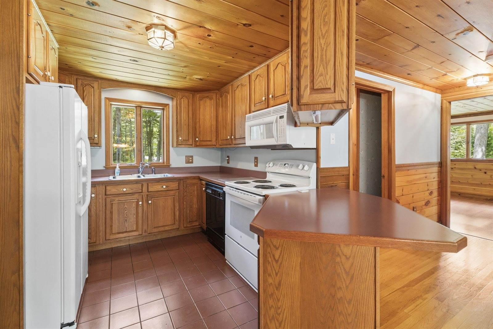 121 Eaton Ridge Drive, Holden, ME 04429