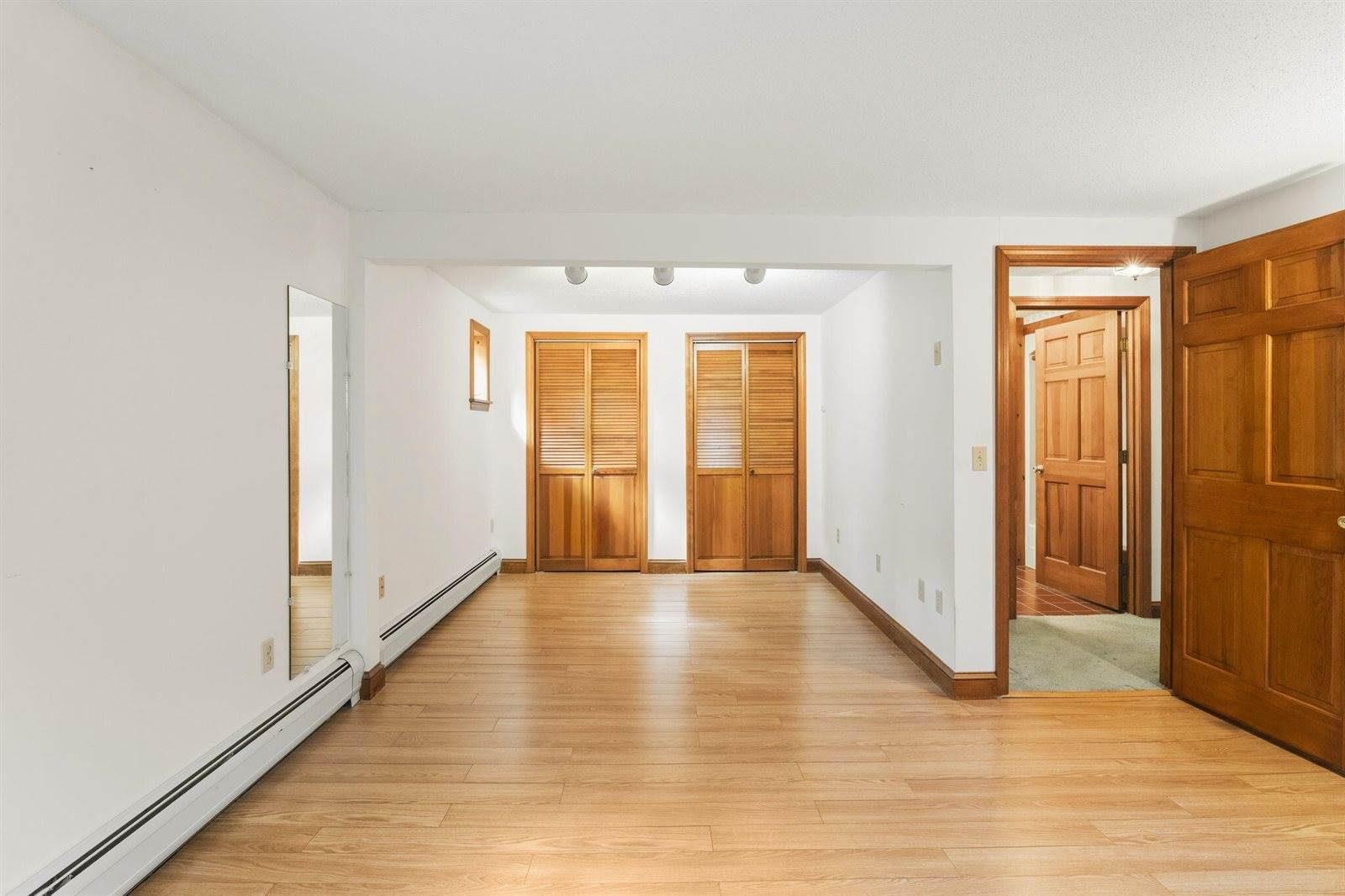 121 Eaton Ridge Drive, Holden, ME 04429