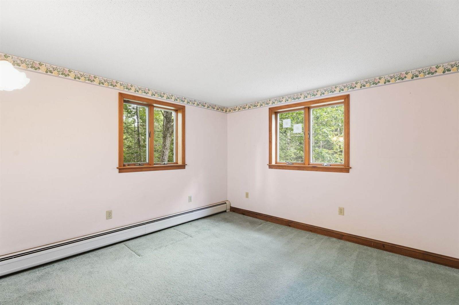 121 Eaton Ridge Drive, Holden, ME 04429