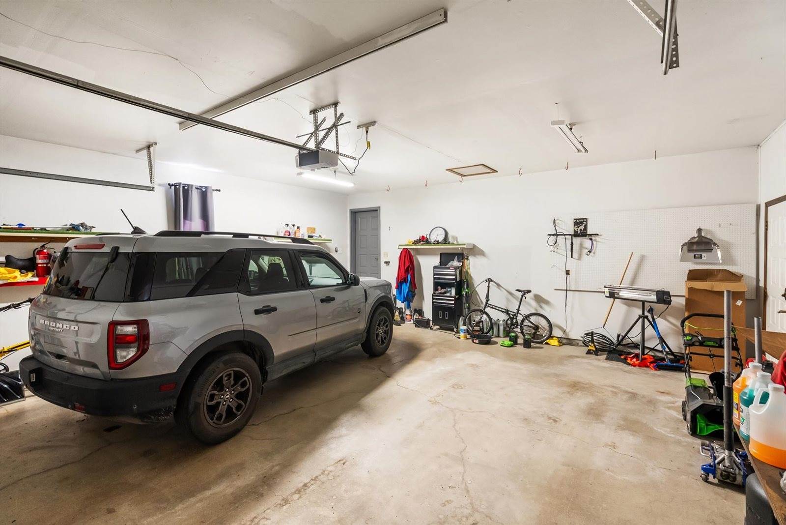 636 Country Way North, Kalispell, MT 59901