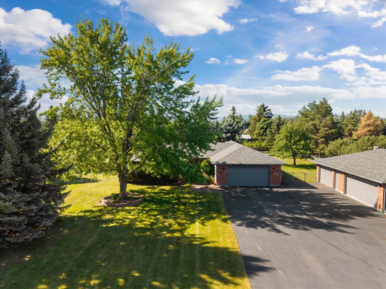 636 Country Way North, Kalispell, MT 59901