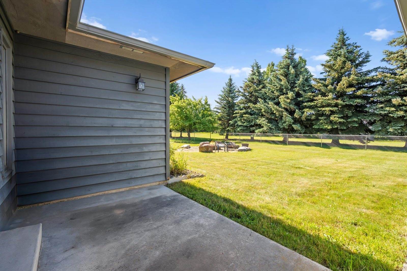 636 Country Way North, Kalispell, MT 59901