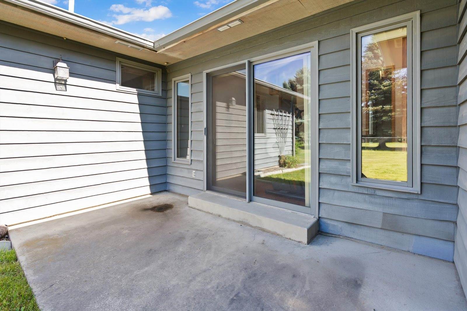 636 Country Way North, Kalispell, MT 59901