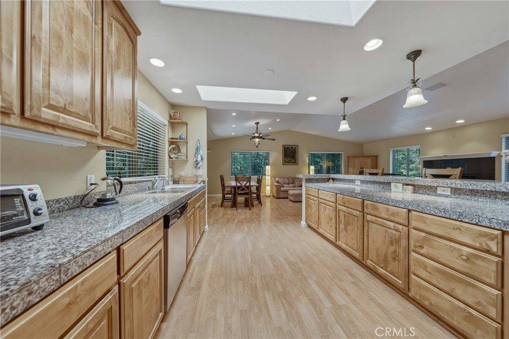 15800 Rainbow, Cobb, CA 95426