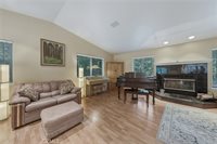15800 Rainbow, Cobb, CA 95426