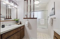 1215 NE 195TH Ave, Portland, OR 97230