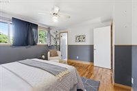 1215 NE 195TH Ave, Portland, OR 97230