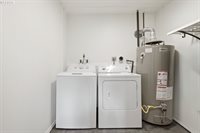 1215 NE 195TH Ave, Portland, OR 97230