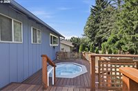 1215 NE 195TH Ave, Portland, OR 97230