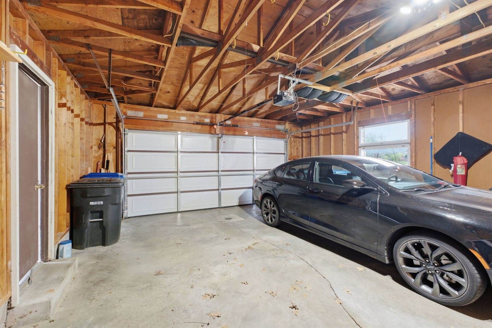 5812 36th Avenue Court, Moline, IL 61265