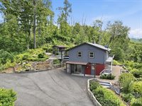 854 Ox Creek Crest Lane, Weaverville, NC 28787