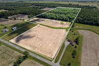 S Fenmore Road, Merrill, MI 48637