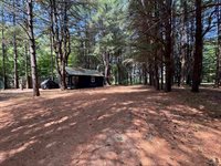 S Fenmore Road, Merrill, MI 48637