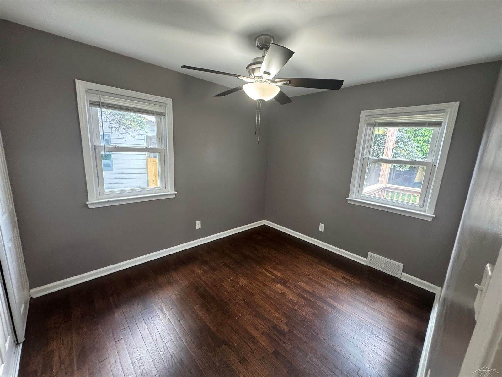 1954 Holcomb Street, Saginaw, MI 48602