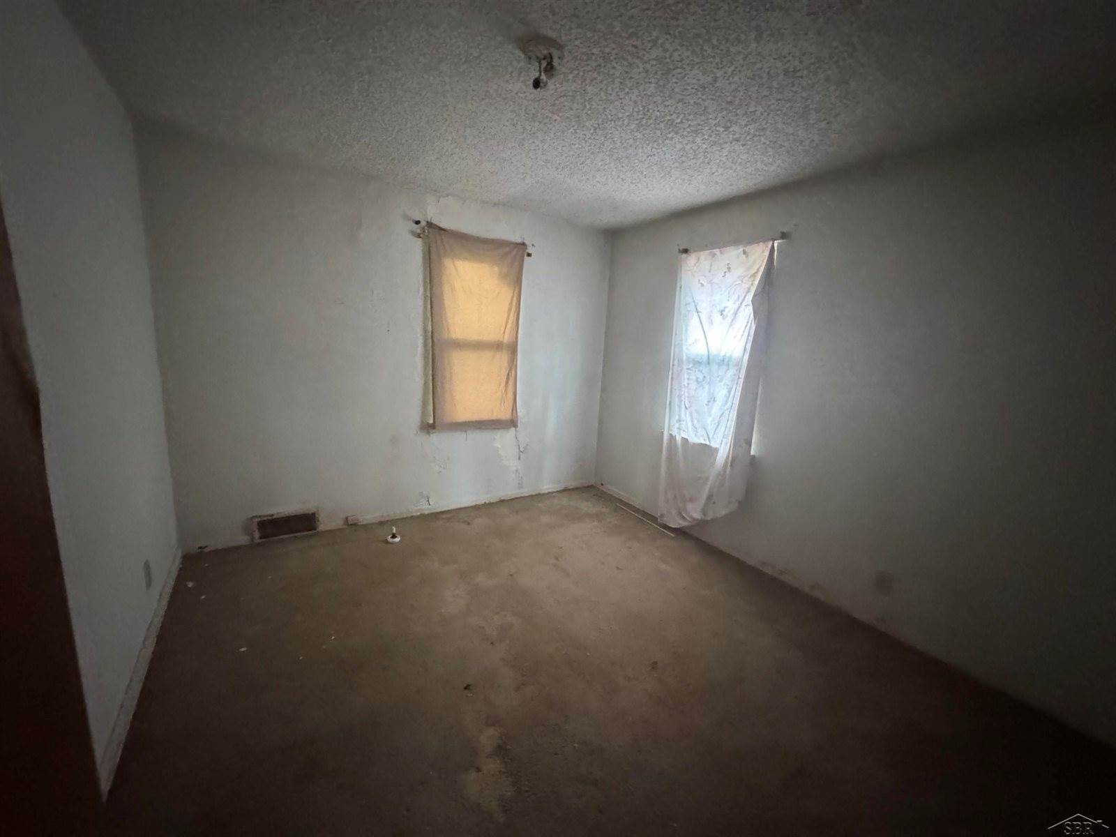 4115 Hess Avenue, Saginaw, MI 48601