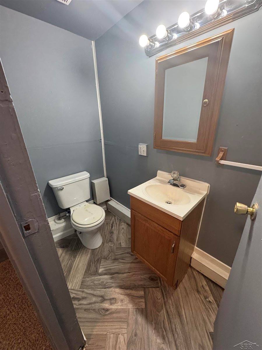 1002 Madison Avenue, Saginaw, MI 48602