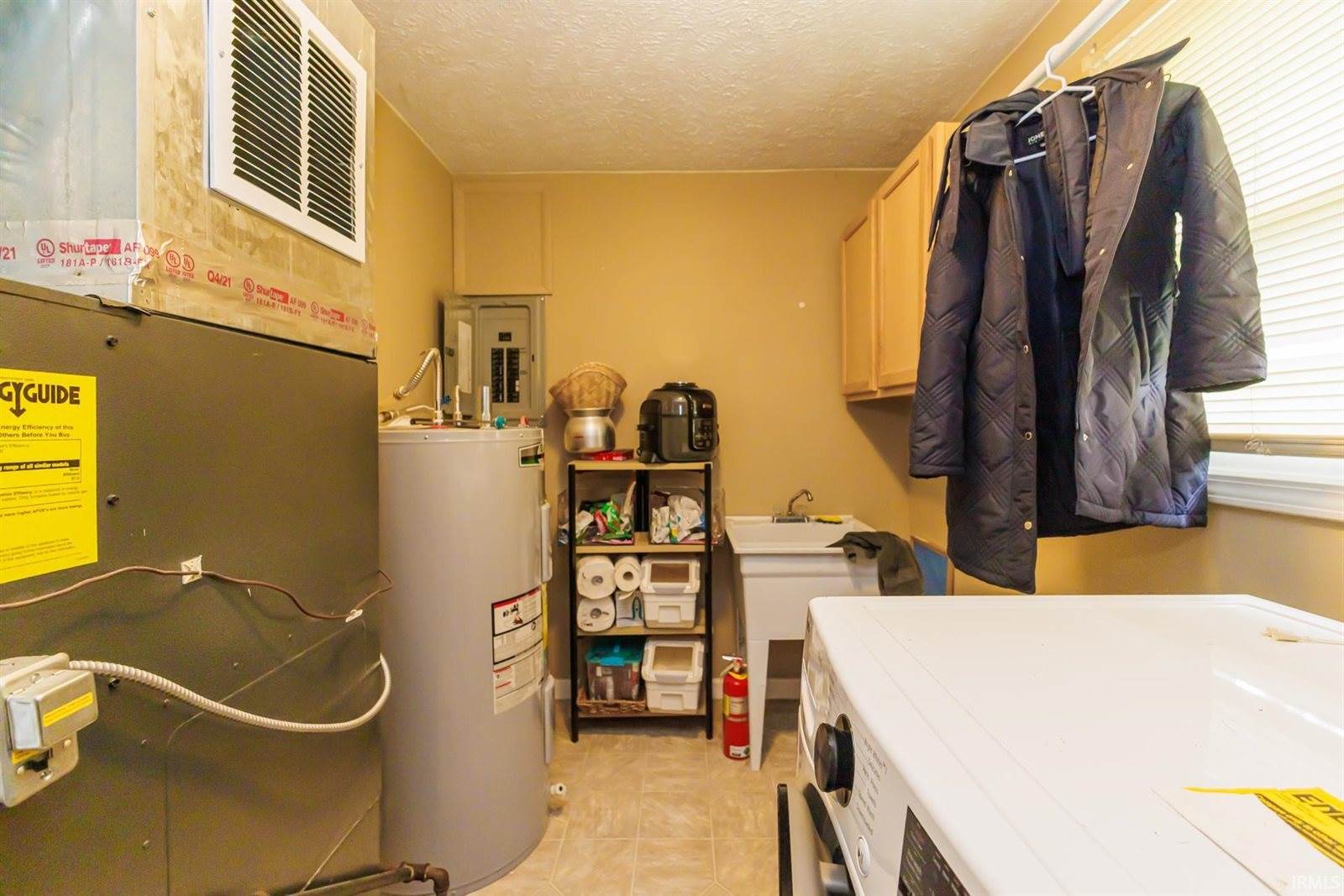 2106 N Cameron Road, Muncie, IN 47304