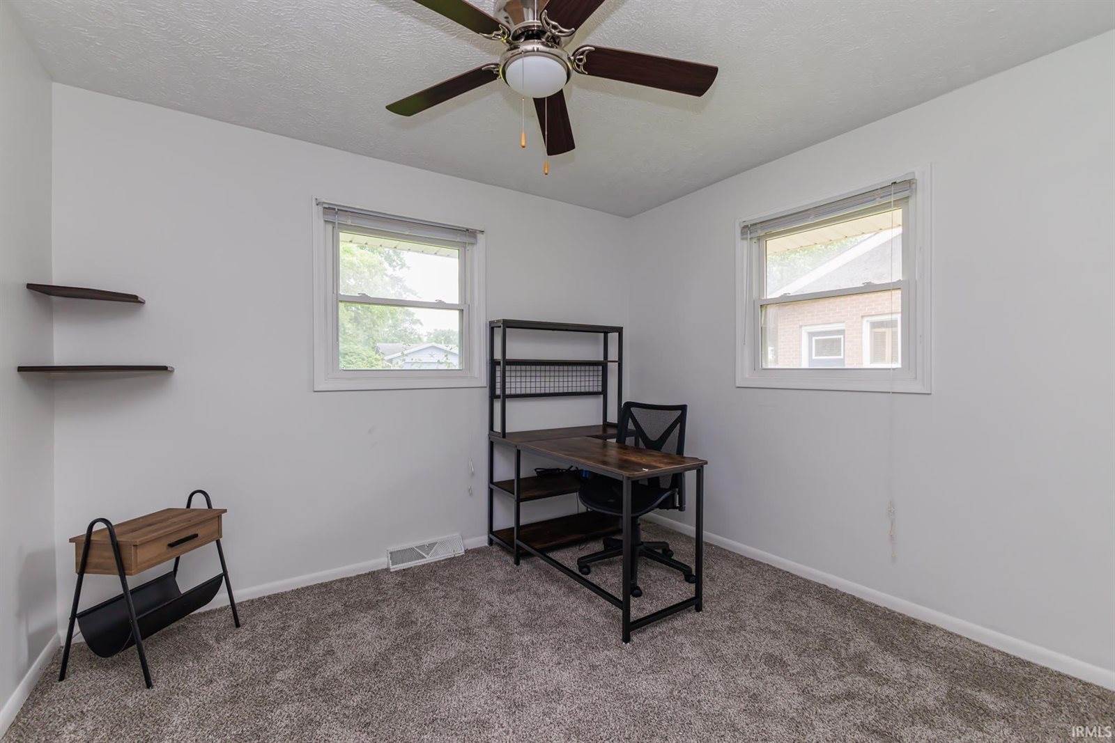 2106 N Cameron Road, Muncie, IN 47304