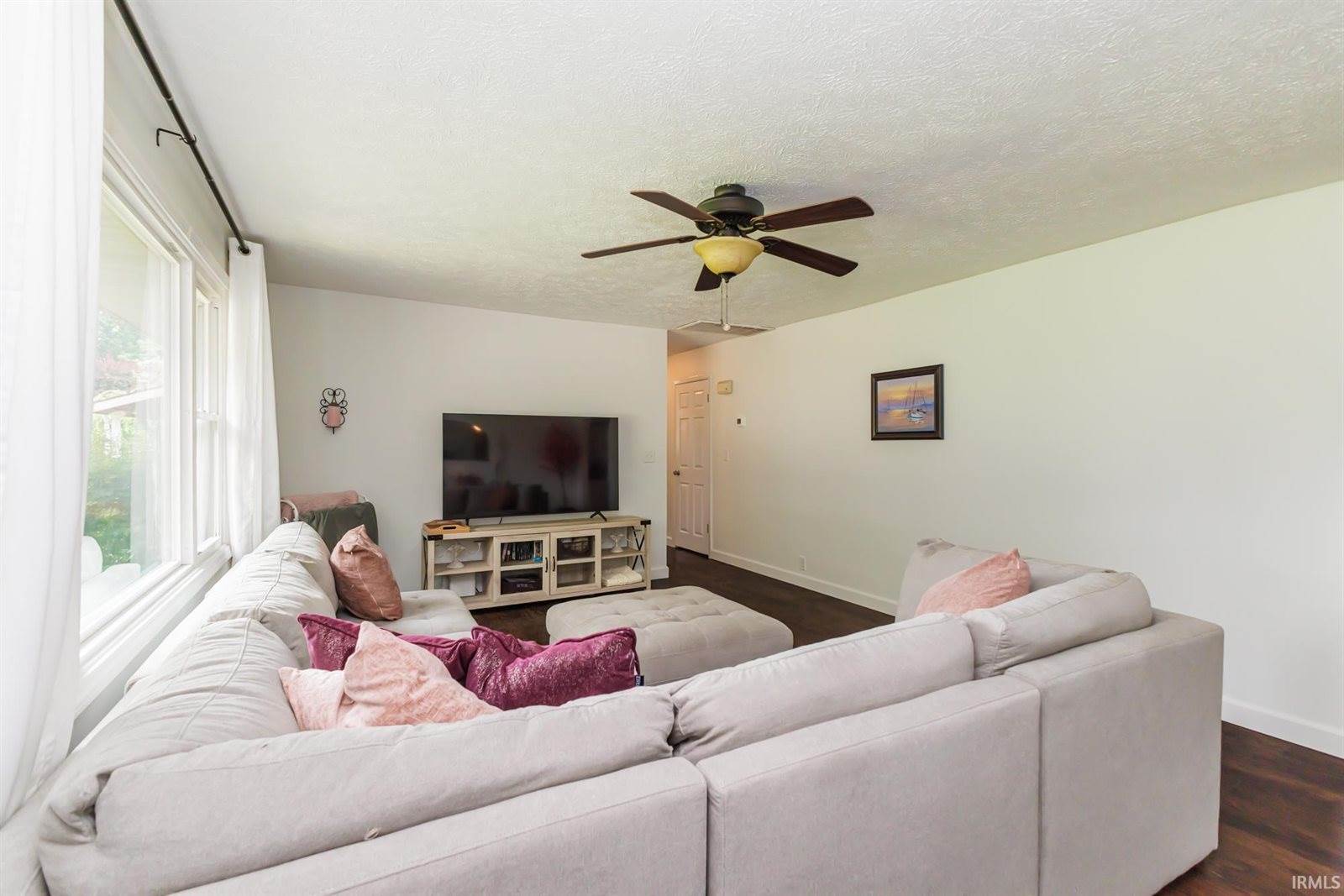 2106 N Cameron Road, Muncie, IN 47304