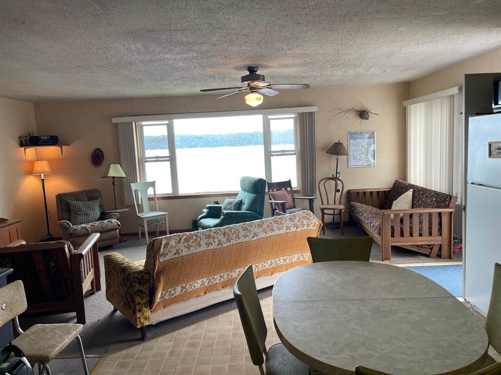 2928 Lake Shore Drive, Motley, MN 56466