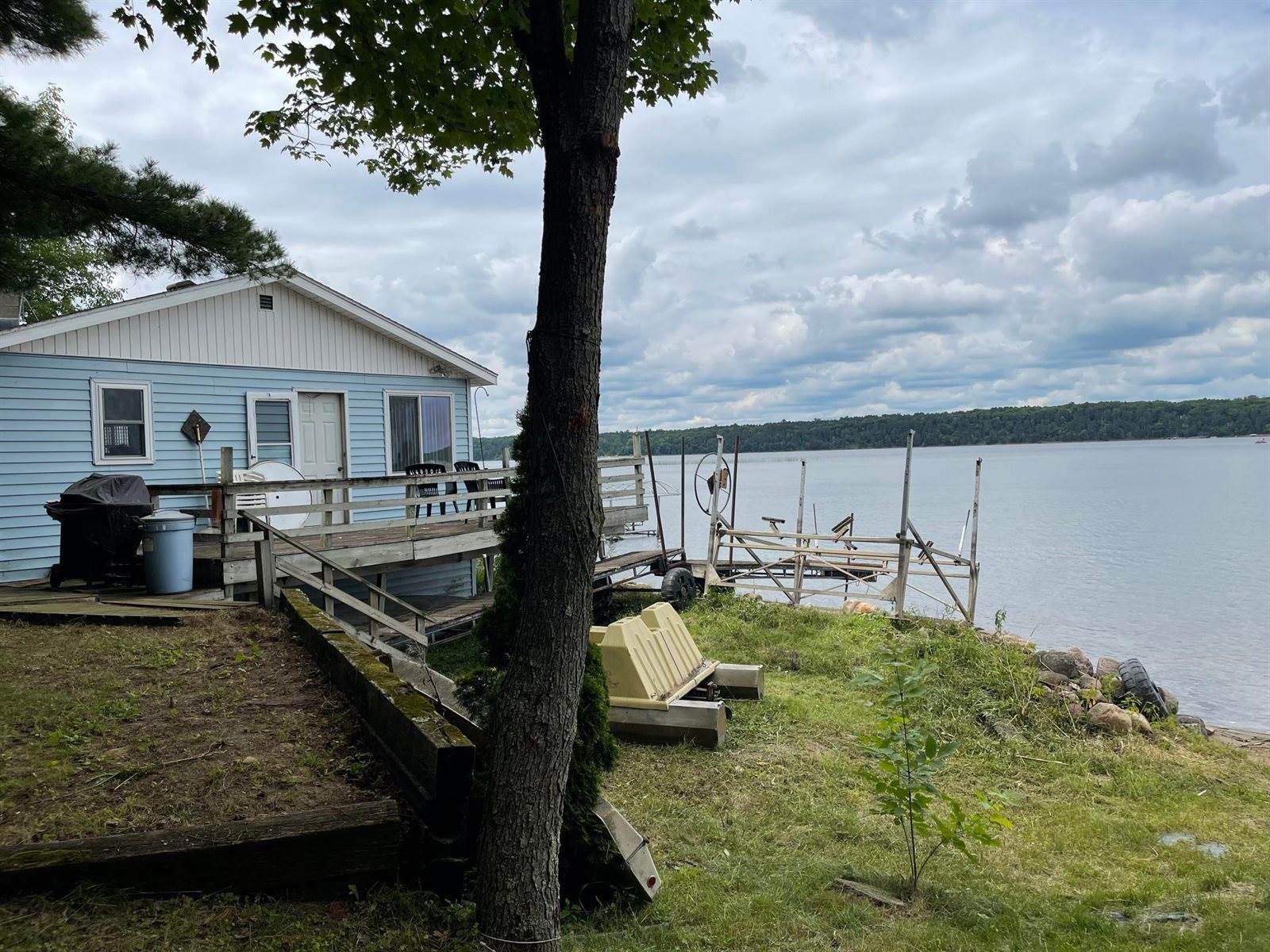 2928 Lake Shore Drive, Motley, MN 56466