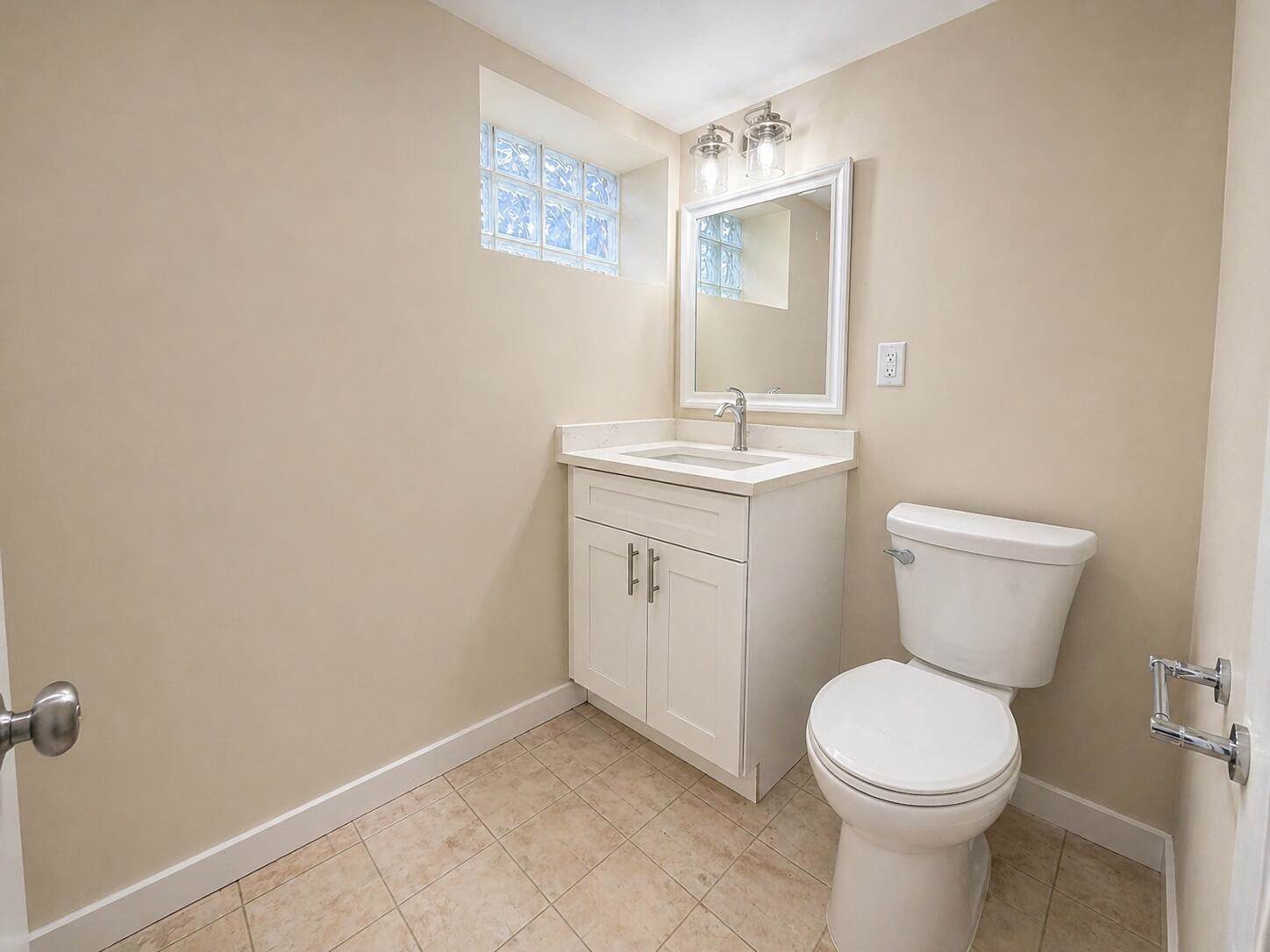 4134 South 1st St, Milwaukee, WI 53207