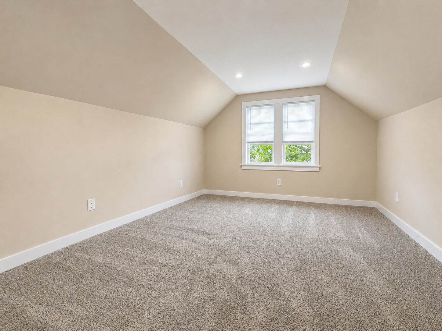 4134 South 1st St, Milwaukee, WI 53207