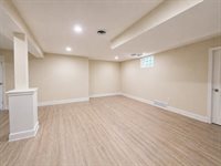 4134 South 1st St, Milwaukee, WI 53207