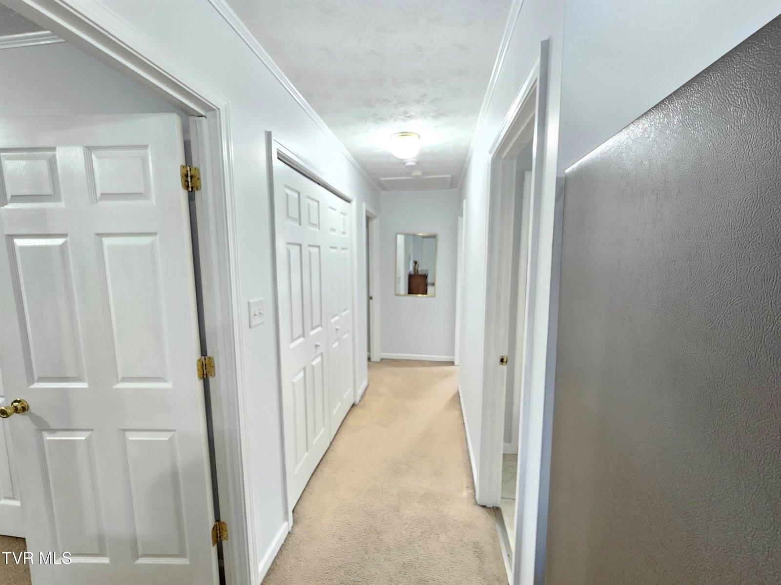1002 East Sevier Avenue, Kingsport, TN 37660