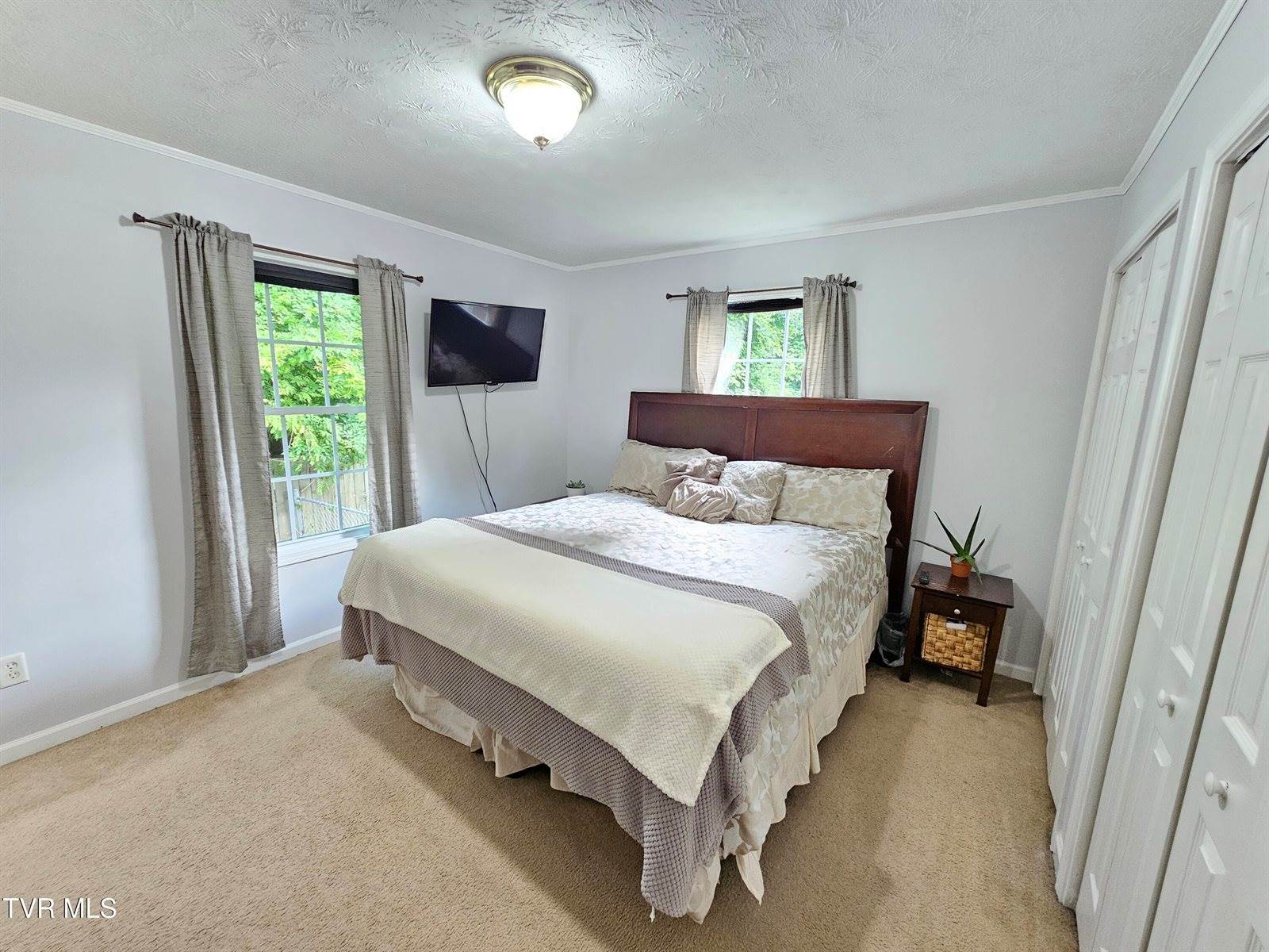 1002 East Sevier Avenue, Kingsport, TN 37660