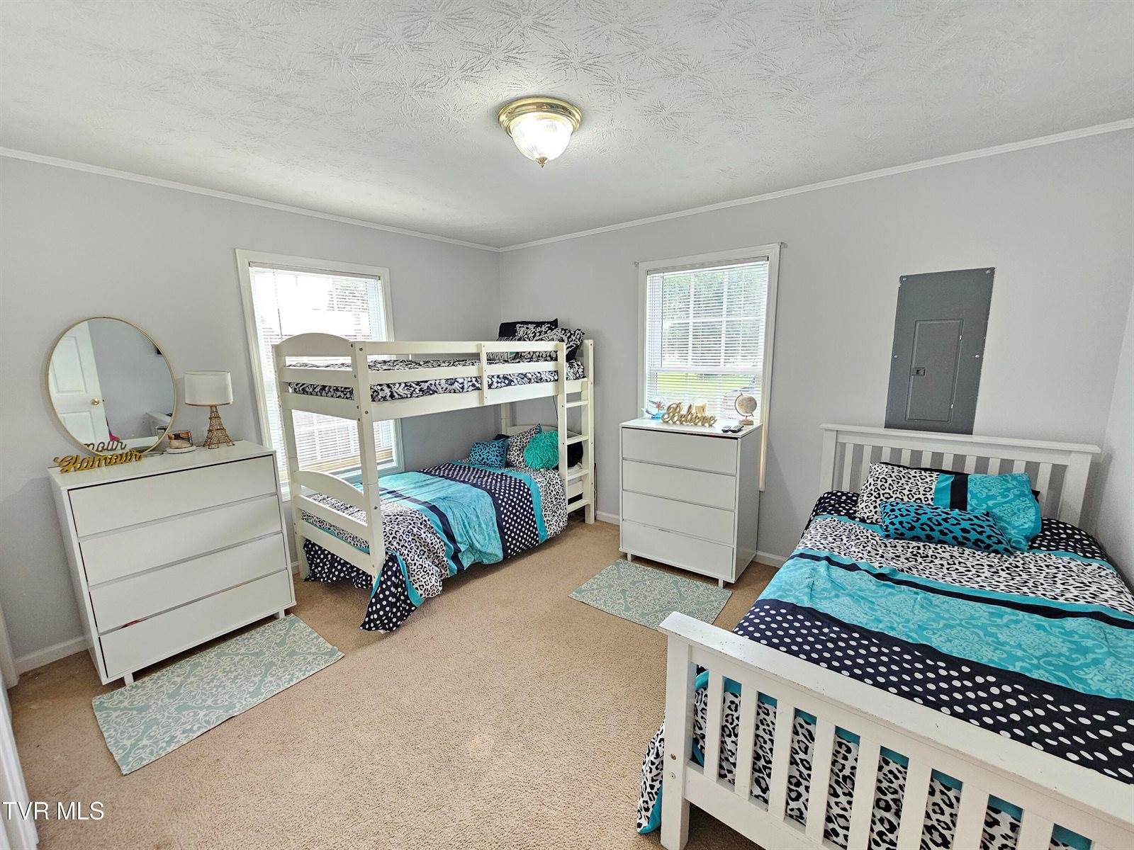 1002 East Sevier Avenue, Kingsport, TN 37660