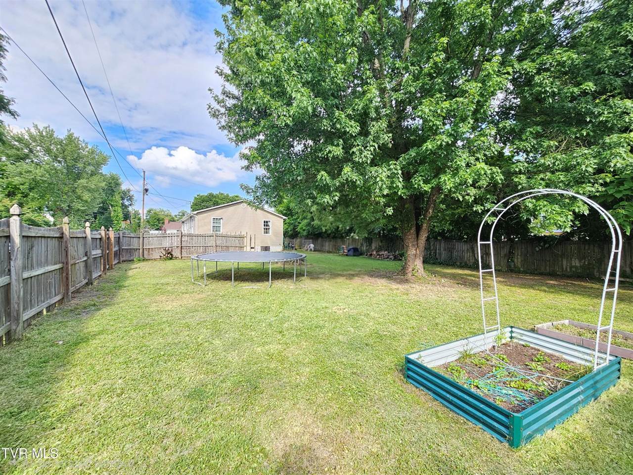 1002 East Sevier Avenue, Kingsport, TN 37660