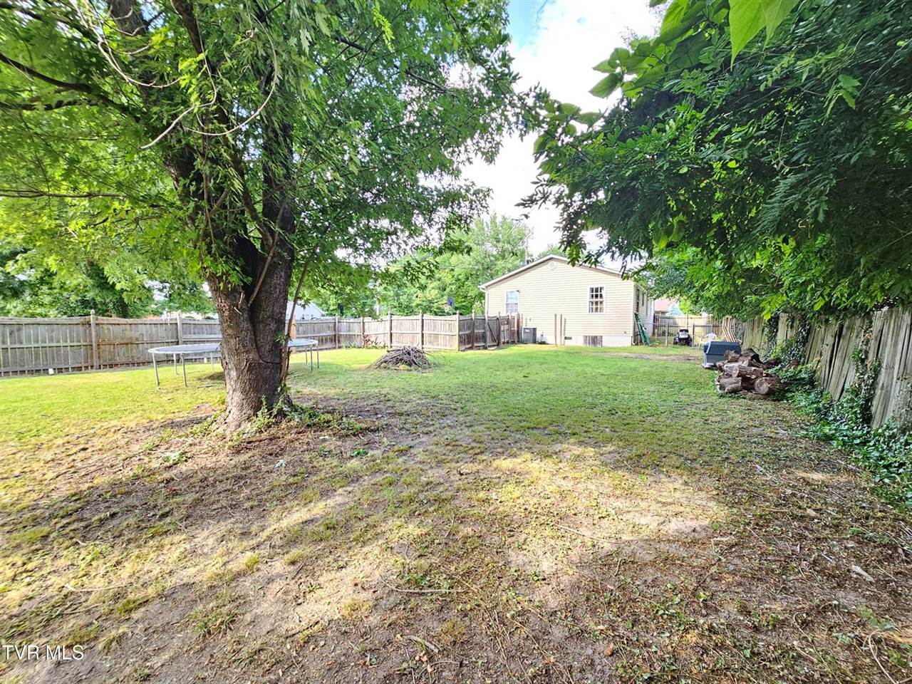 1002 East Sevier Avenue, Kingsport, TN 37660