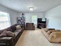 1002 East Sevier Avenue, Kingsport, TN 37660