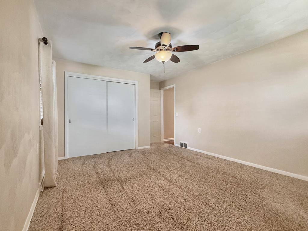 1008 Columbus Cir S, Ashland, OH 44805