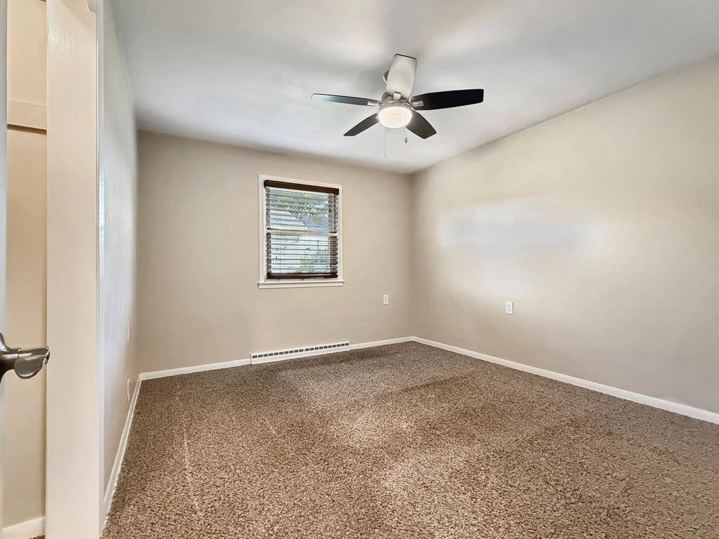 1008 Columbus Cir S, Ashland, OH 44805