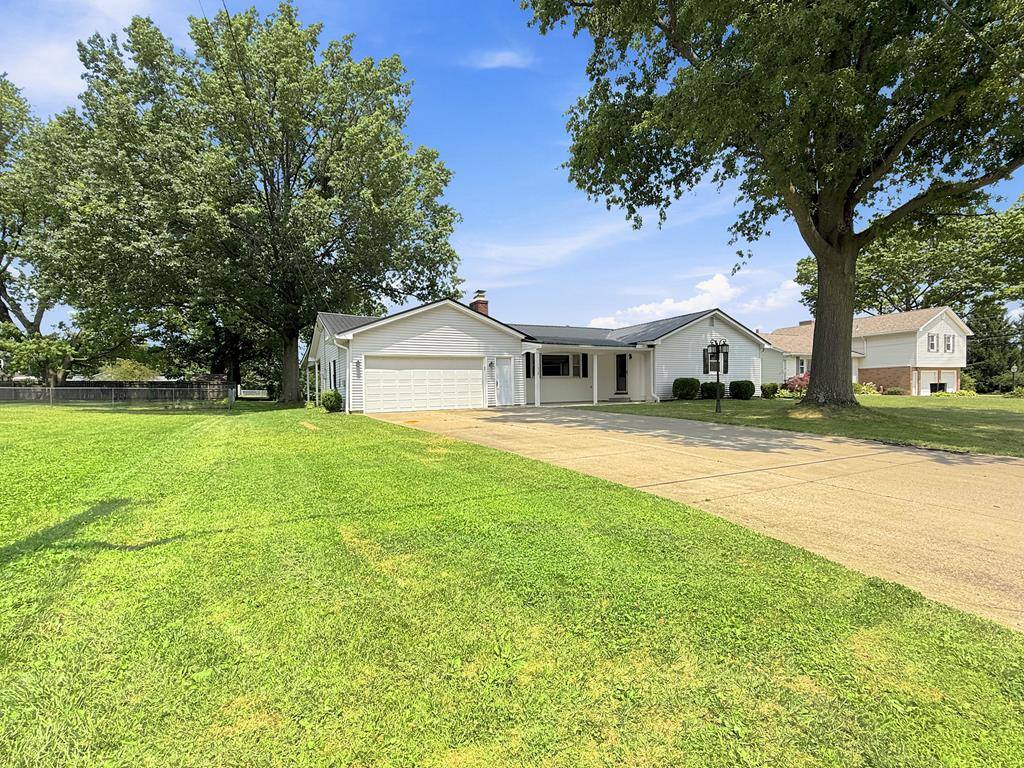 1008 Columbus Cir S, Ashland, OH 44805