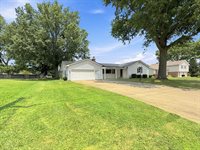 1008 Columbus Cir S, Ashland, OH 44805