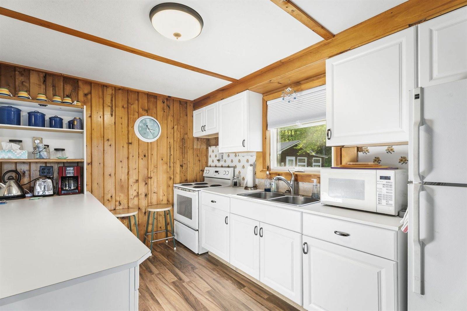 15 East Lane, Ebeemee Township, ME 04414