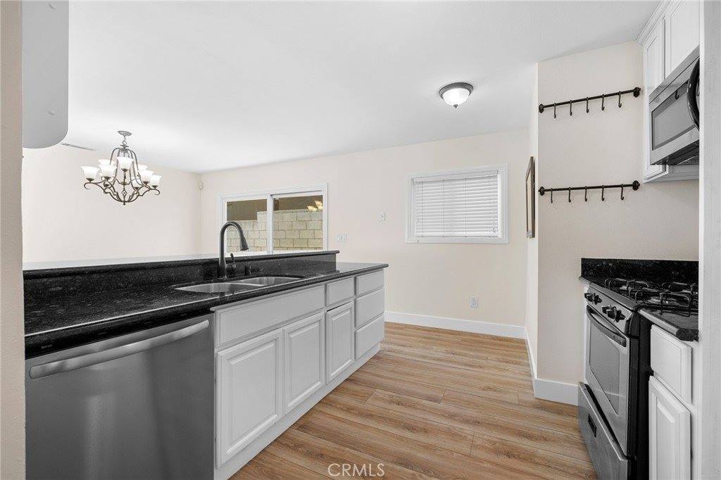 8318 Jayseel, Sunland, CA 91040