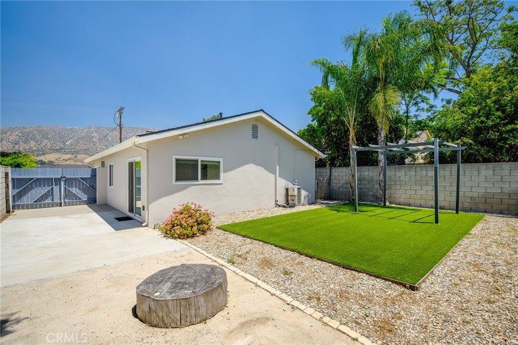 8318 Jayseel, Sunland, CA 91040