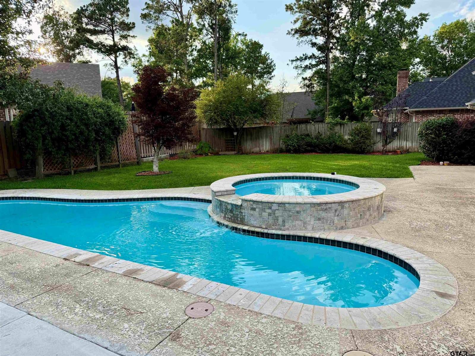 3855 Broadmoore Ct, Tyler, TX 75707