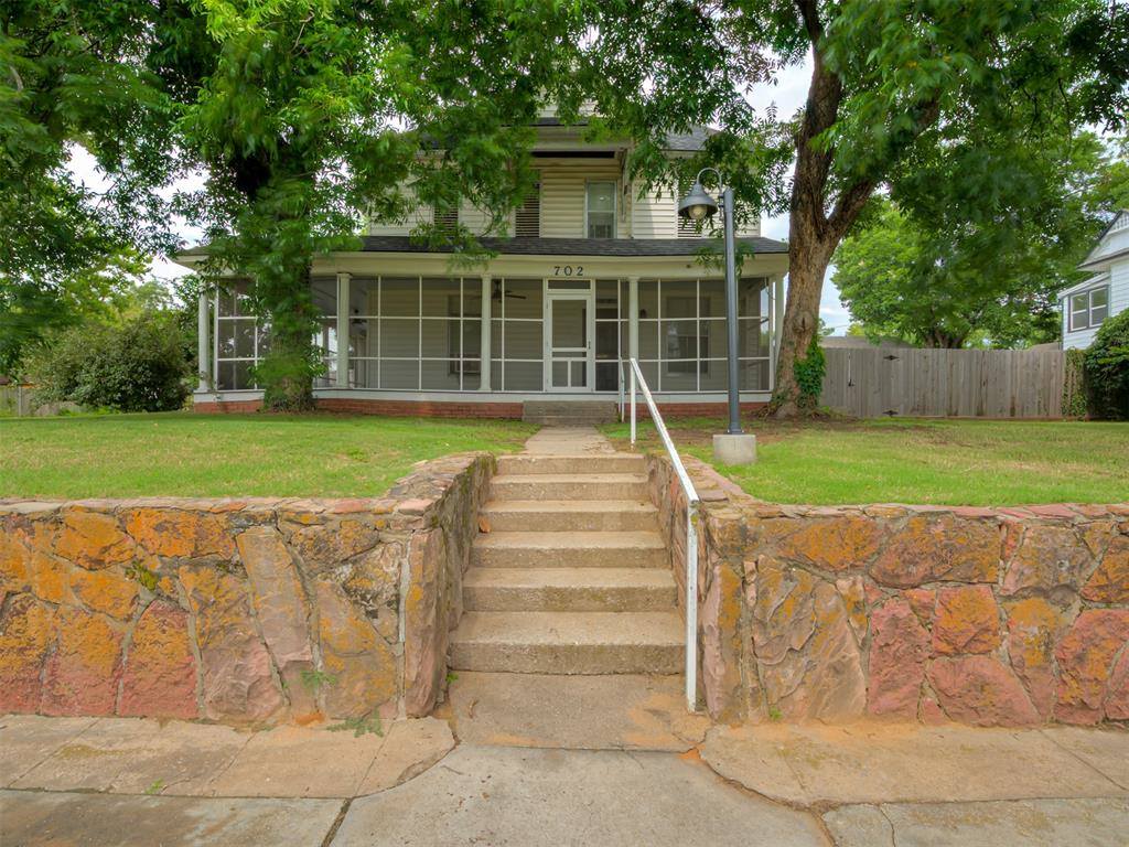 702 North Park Avenue, Shawnee, OK 74801