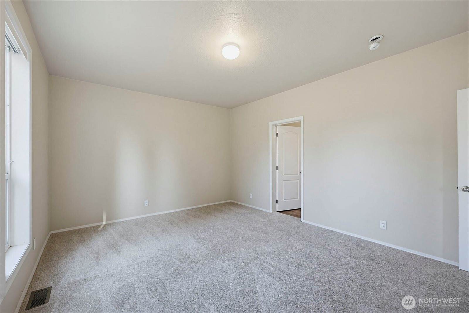 19718 14th Street NW, Lakebay, WA 98349